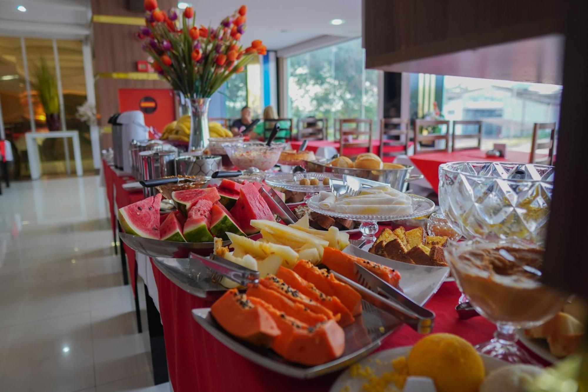 Amazonia Palacce Hotel Marabá Kültér fotó